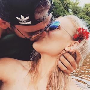 Meet your Posher, Parker